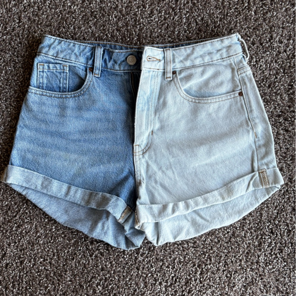 PacSun Two-Tone Rolled Hem Denim Shorts - Light Blue & Medium Blue